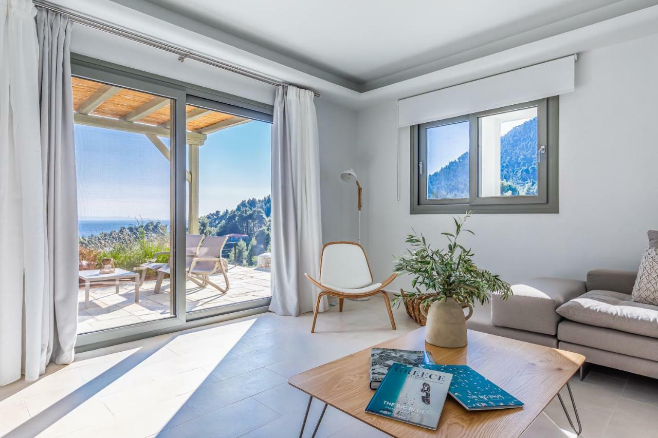 Elios Private Living Villa Нео Клима Екстериор снимка